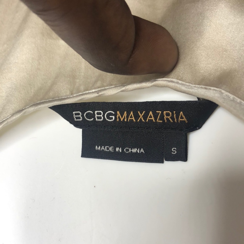 Tank - Picture 5 of 7